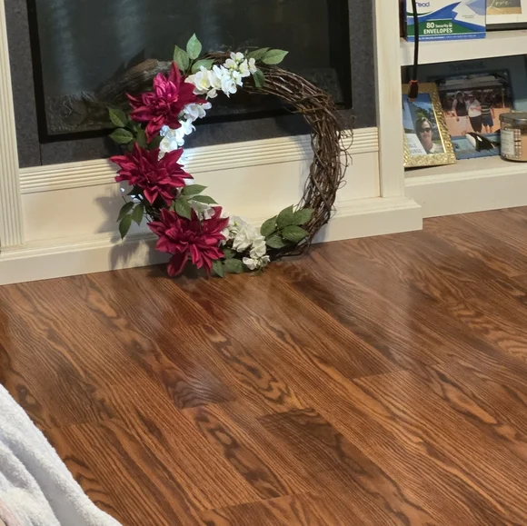 Handcrafted Wooded 15X17 White Wisteria & Burgundy Chrysanthemum Wreath - Picture 2 of 3